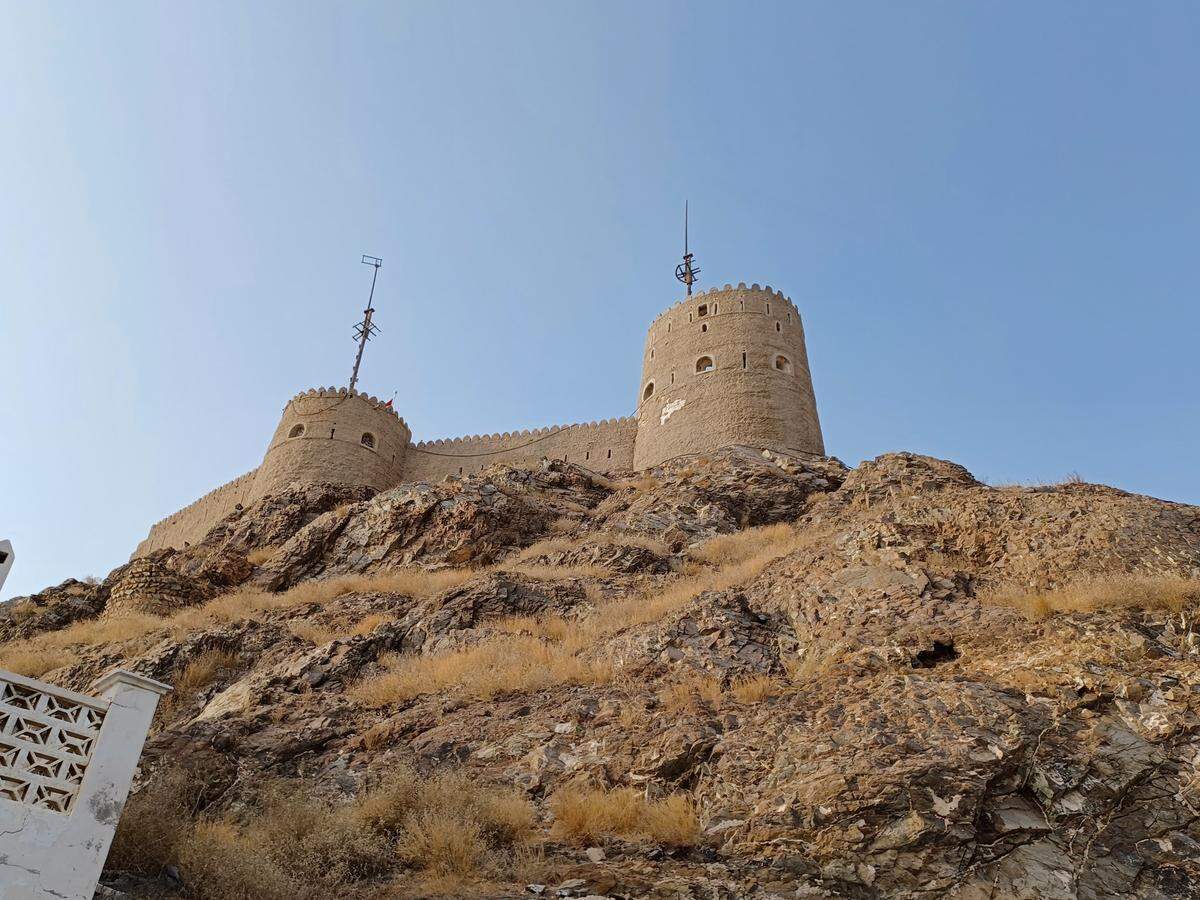 Vista de la Fortaleza de Mutrah.
