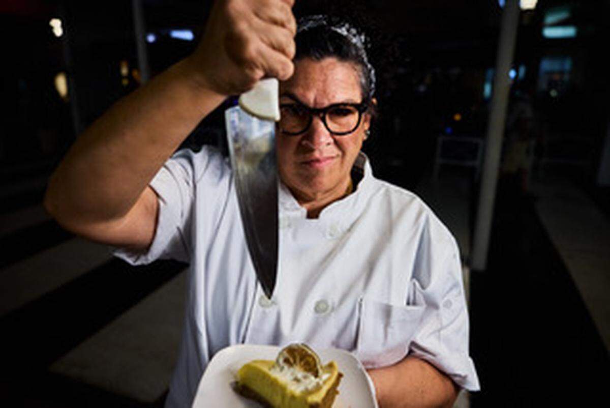 Miami New Drama&nbsp;presenta ‘Lincoln Road Hustle’, una innovadora experiencia teatral que convierte la icónica calle en un escenario vivo. 