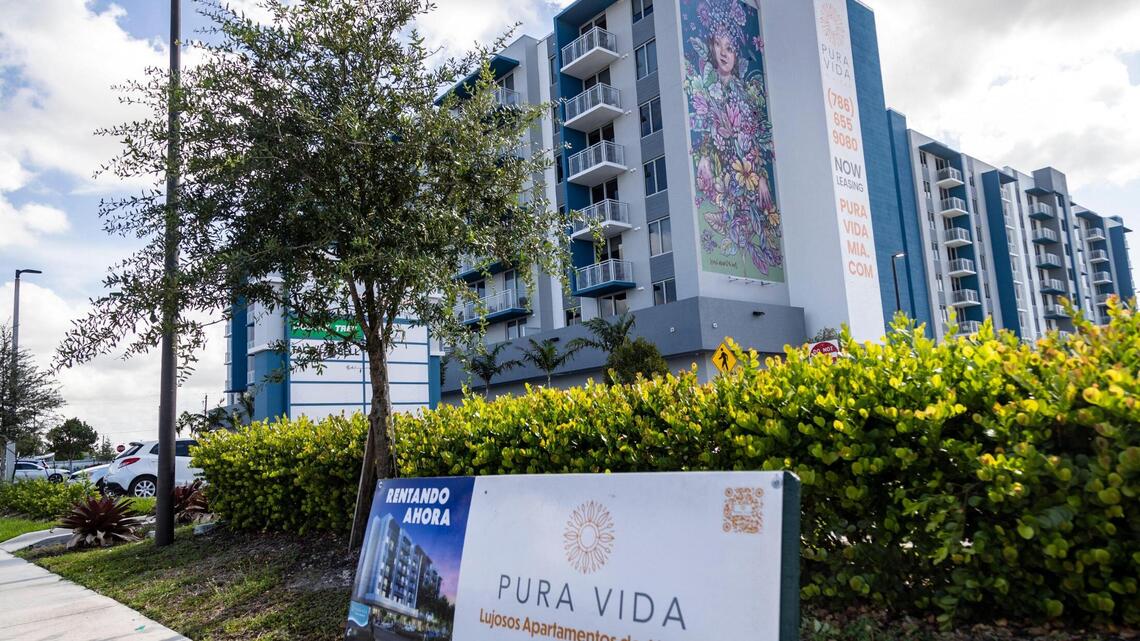 ‘Uno está sobreviviendo en Hialeah’: Abundan demandas de desalojo en nuevos edificios de lujo