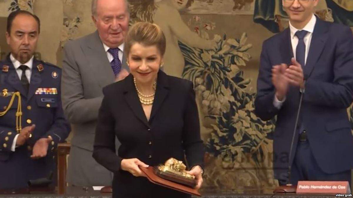 La economista cubanoamericana Carmen Reinhart, profesora de la Escuela de Gobierno John F. Kennedy de la Universidad de Harvard y autoridad mundial en el estudio de las crisis financieras, recibió el Premio Rey Juan Carlos de Economía en diciembre.