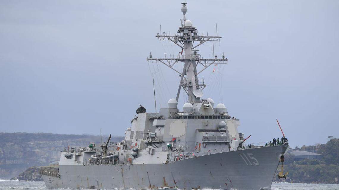 Foto de archivo. El destructor de la Marina de Estados Unidos, USS Rafael Peralta, interceptó el domingo al petrolero M/T Stream, de bandera iraní, tras intentar dirigirse a un puerto de Irán. 