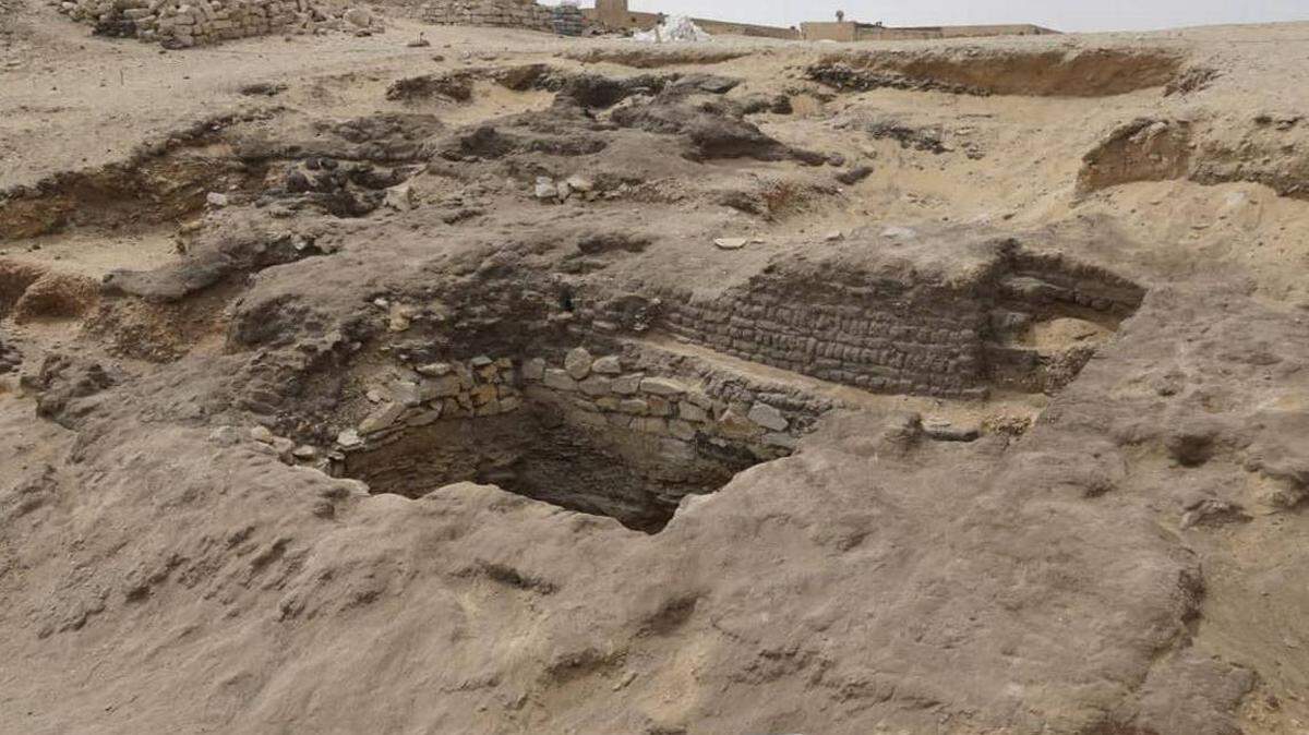 Una de las tumbas que se encontraron en Saqqara, Egipto.