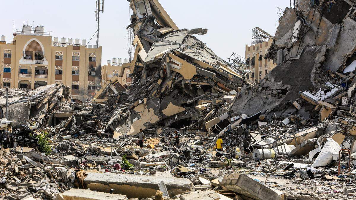 Vista general de casas destruidas en la ciudad de Hamad, en Gaza, tras la retirada del ejército israelí, el 21 de mayo de 2024.