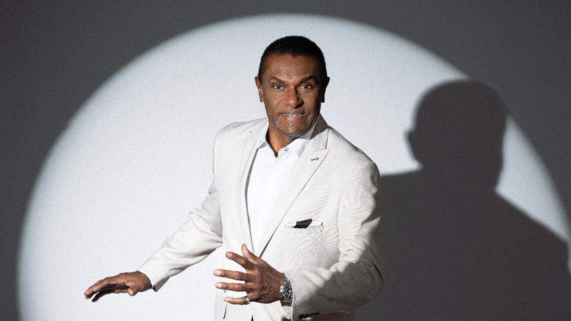 El cantante dominicano José Alberto ‘El Canario’ ha sido nominado al Latin Grammy por el álbum de boleros “Rodando por el mundo”, en el que participan otros grandes cantantes del género. 