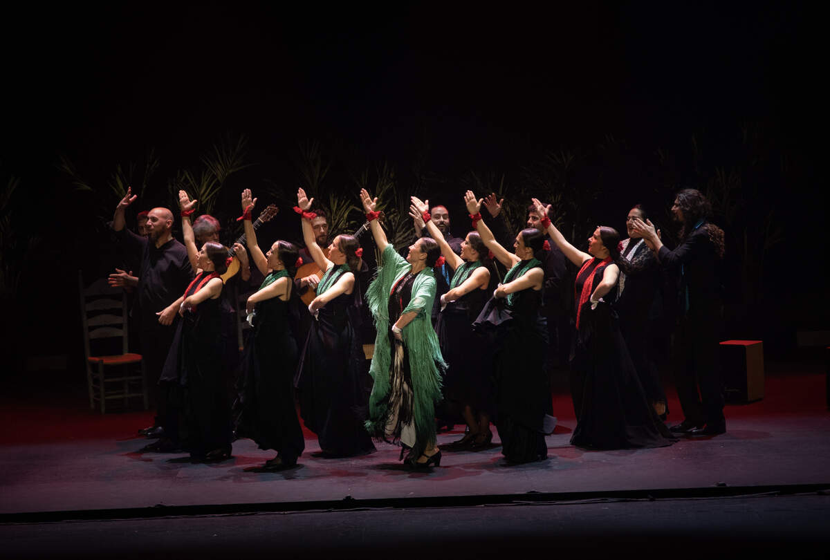 Tras tres temporadas con entradas agotadas en Madrid y actuaciones internacionales desde Londres hasta Hong Kong, el público sigue deseando ver “Vuela”, el homenaje de Sara Baras a Paco de Lucía.