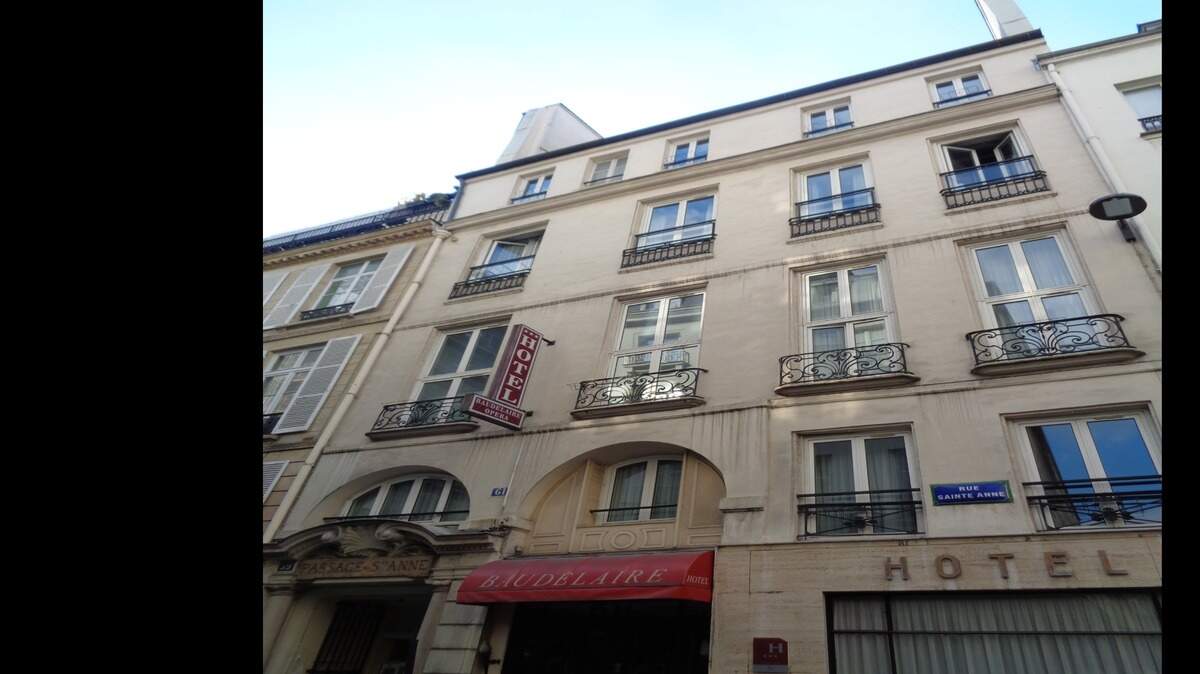 Antiguo Hotel de York (hoy Baudelaire) en la Sainte-Anne de París, en donde vivió en 1854.