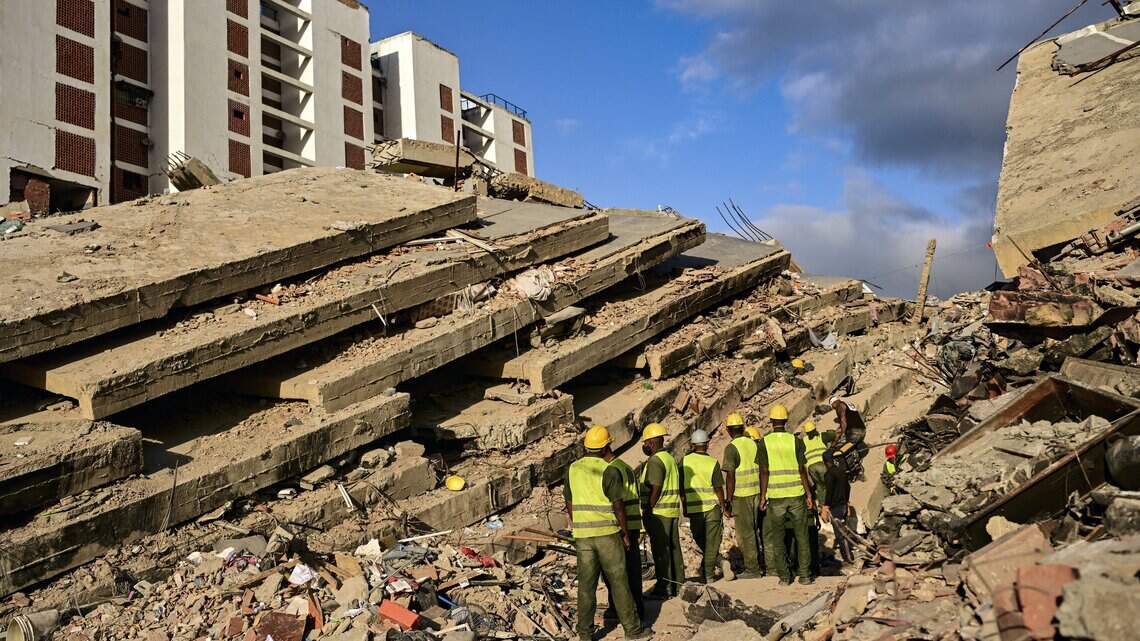 Venezuela quake death toll reaches 3,811 two weeks after disaster