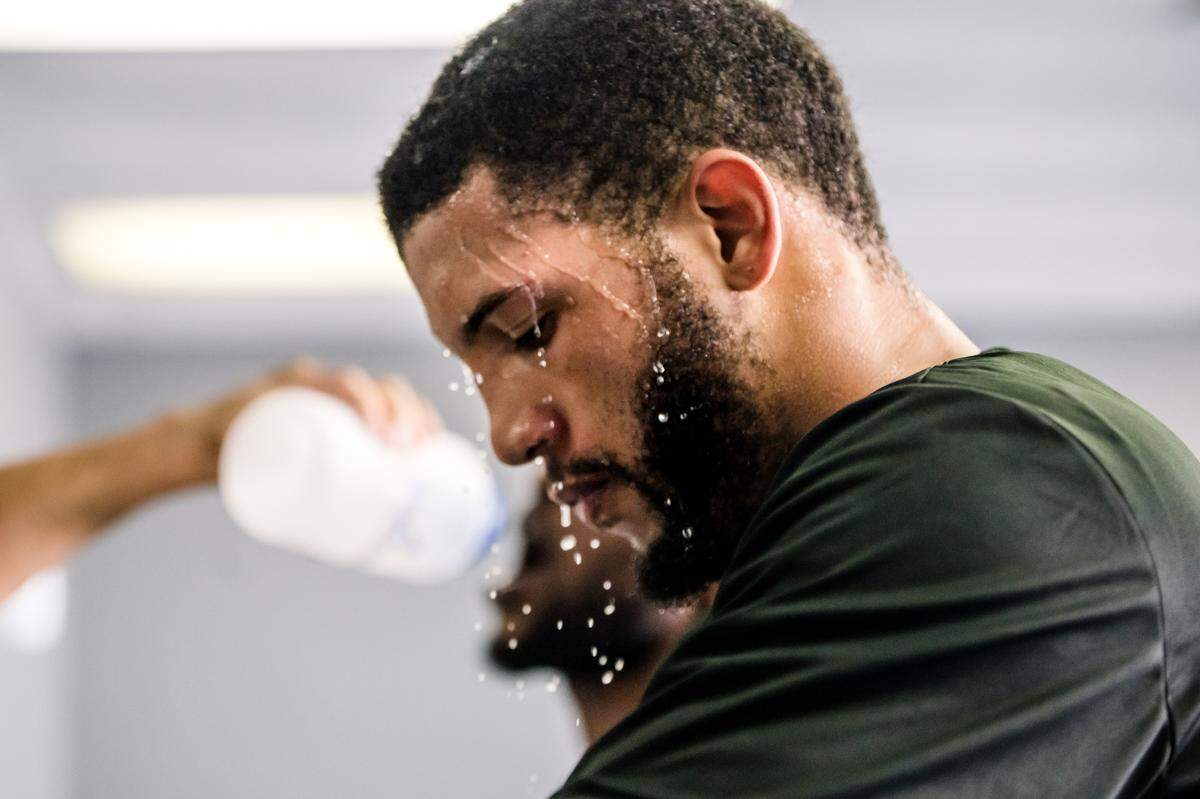 DAVID MORELL JR. entrena para su pelea del 4 de Junio en Minneapolis contra Kalvin Henderson.