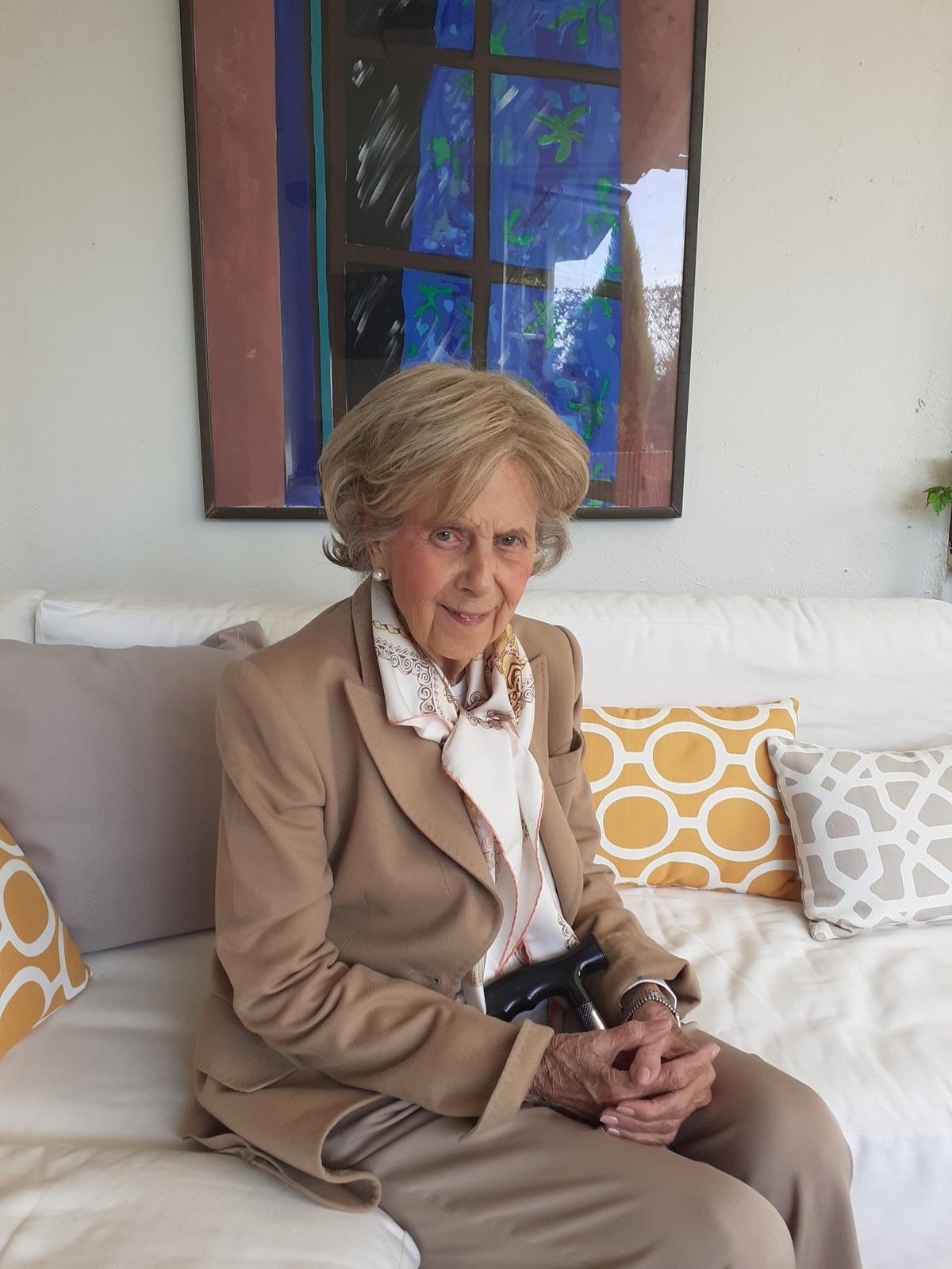 Ana María Solís Smith en su casa en Madrid, 2024.