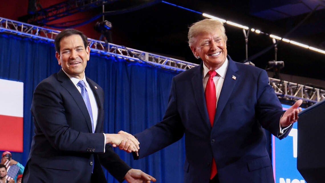 Marco Rubio hace inusual aparición en mitin electoral junto a Trump en Texas