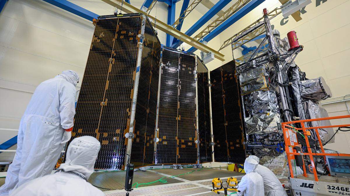 La NASA lanzará el GOES-U, el último de la serie de cuatro satélites meteorológicos geoestacionarios avanzados de la NOAA que suministrará datos para rastrear tormentas severas, entre otros fenómenos.