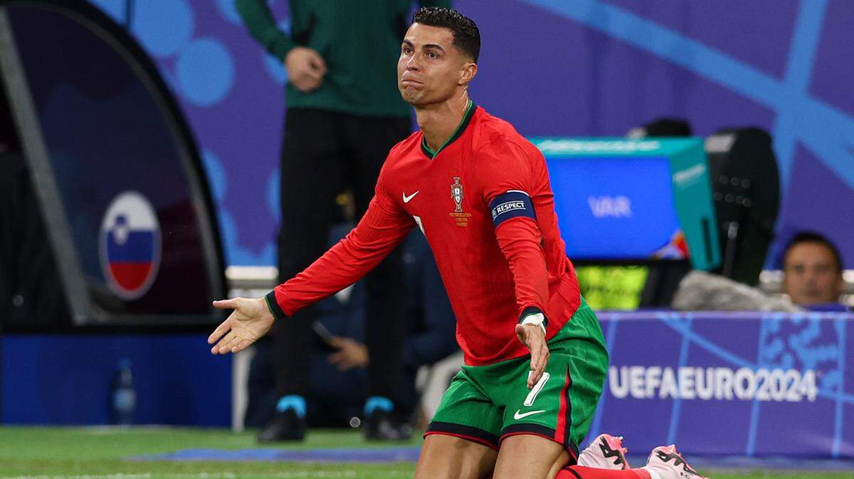 Ninguno de los veinte remates de Cristiano Ronaldo en la Eurocopa han acabado en la red de la portería contraria.