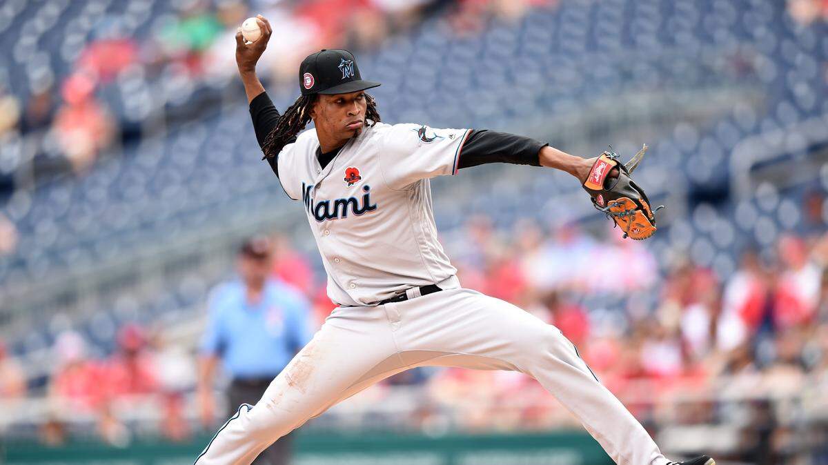 El abridor de los Marlins José Ureña lanzó siete entradas y permitió dos carreras a la tanda de los Nacionales, el 27 de mayo de 2019 en Washington.