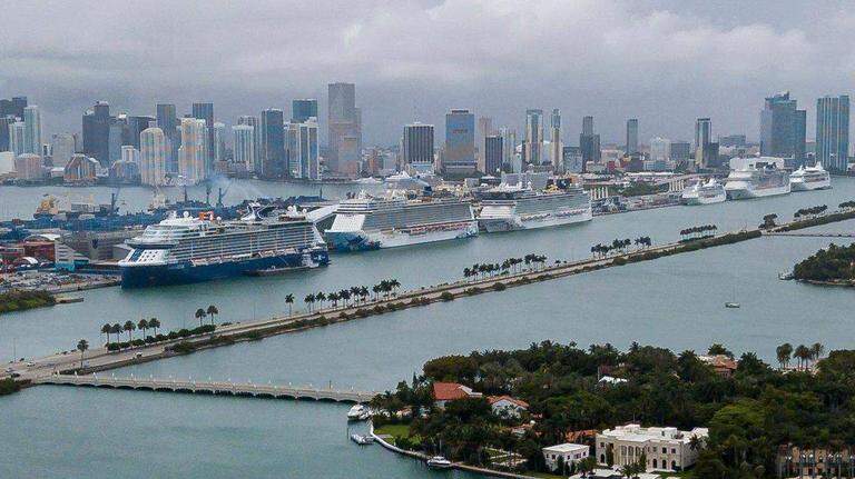 La alcaldesa de Miami-Dade rechaza un acuerdo de $400 millones para el puerto negociado por su administración
