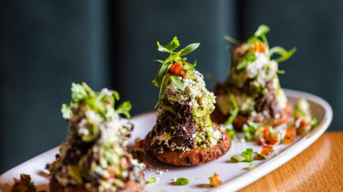 Los 5 mejores restaurantes para celebrar la herencia hispana en Miami