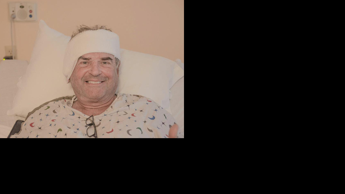 Rick Neumann sobrevivió al ataque de un tiburón en la costa de Palm Beach.