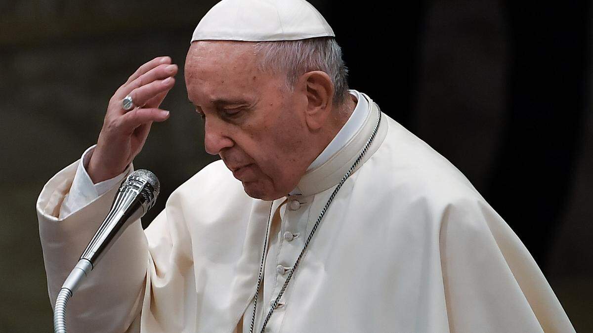 Casos de sacerdotes católicos violando y cometiendo otros abusos sexuales contra niños, y de obispos encubriéndolos, han estallado en casi todos los continentes en los últimos años, incluyendo Latinoamérica, el continente del papa Francisco.