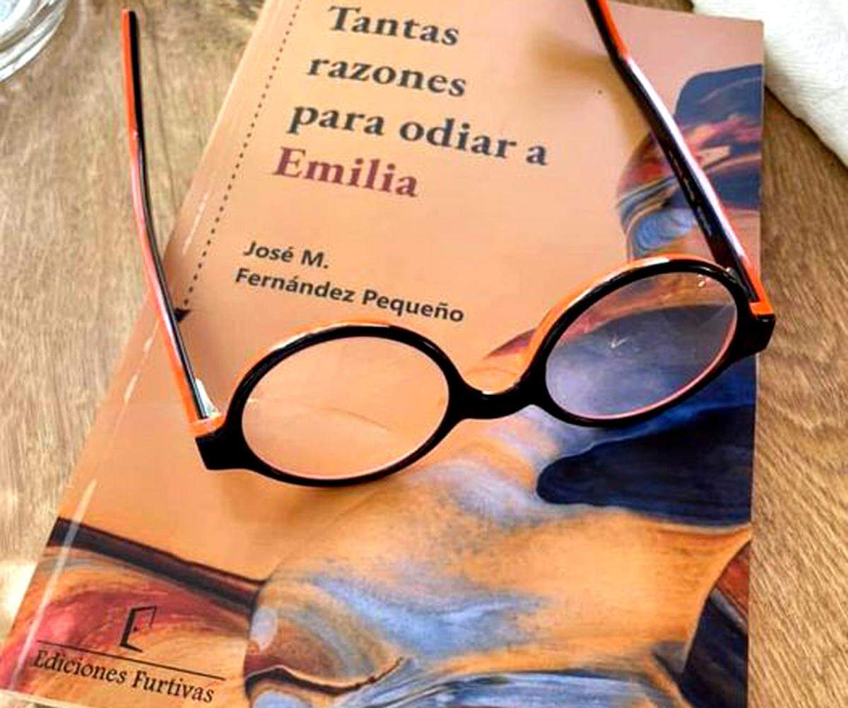 Presentación del libro de José M. Fernández Pequeño en el Miami Hispanic Cultural Arts Center.