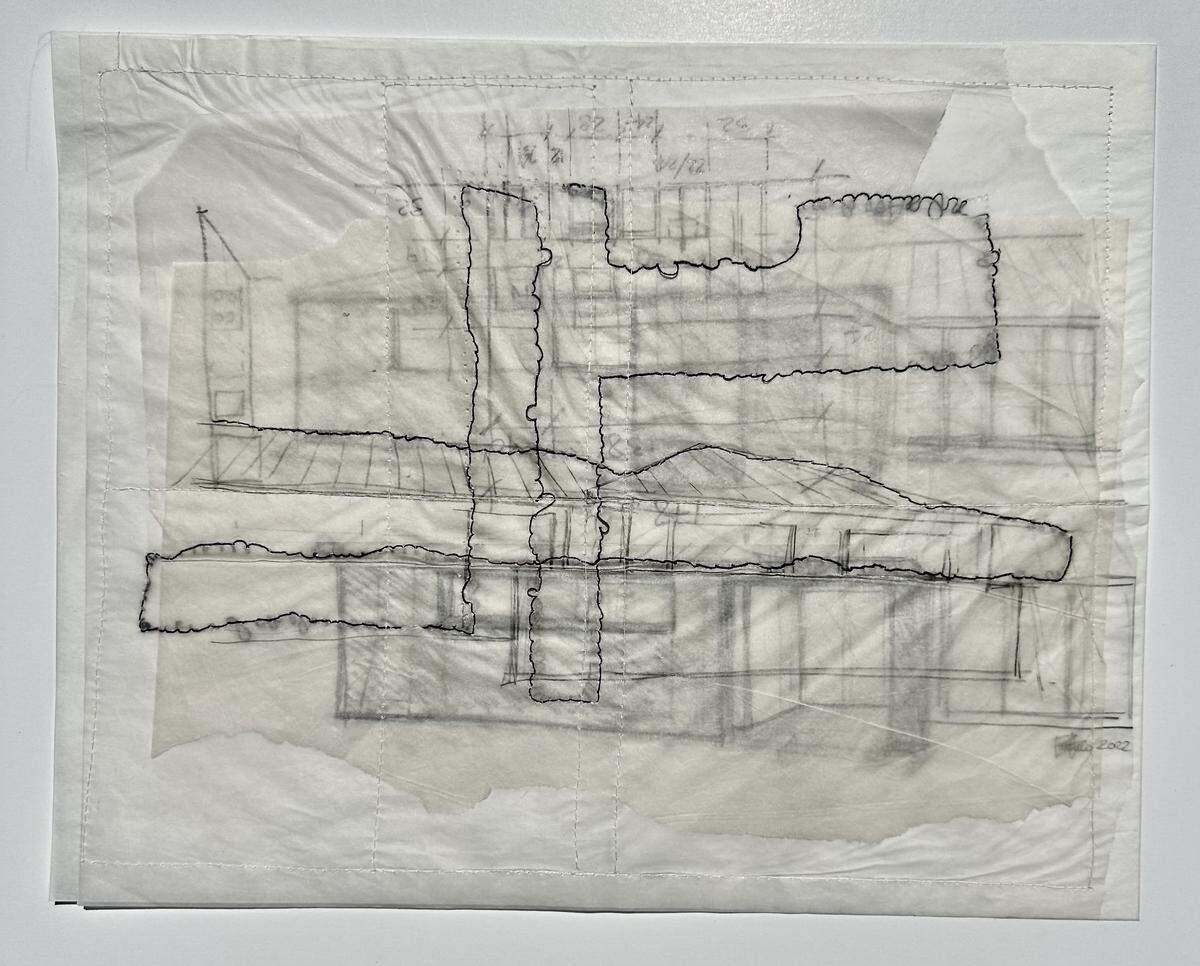 De la serie “Architectural memory”, 2022, grafito, tinta e hilo sobre papel croquis, 12 x 15 pulgadas.