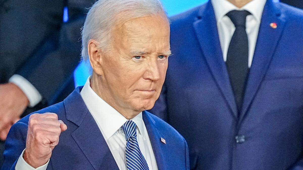 El presidente Joe Bideb posa con otros líderes de NATO en Washington, D.C., el miércoles 10 de julio de 2024.