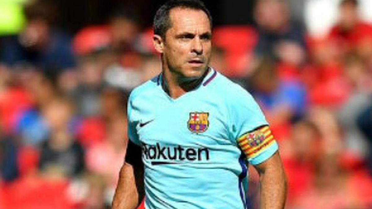 Sergi Barjuan, ex jugador del Barcelona y su nuevo entrenador interino