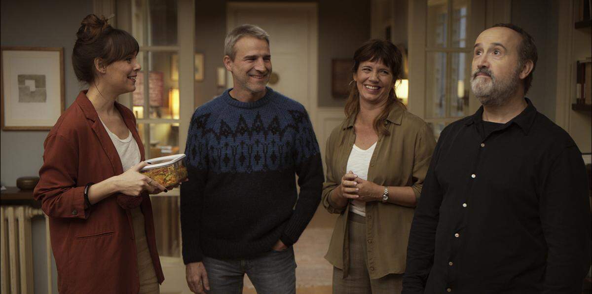 “The People Upstairs”/ “Sentimental”, comedia española que se proyecta el 8 de noviembre a las 7 p.m.