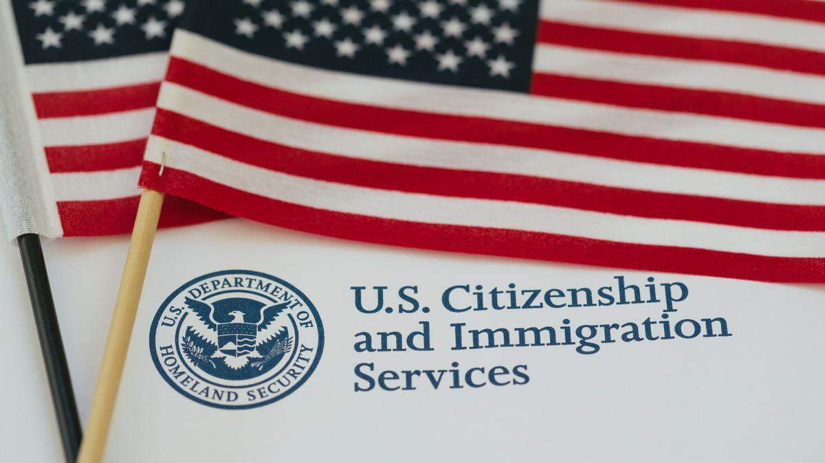 Estados Unidos revocó la ciudadanía un hombre de origen haitiano tras cometer fraude.