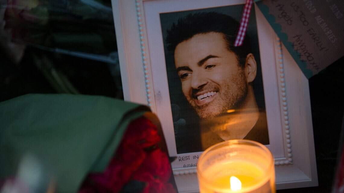 La subasta de objetos de George Michael desatan una pelea familiar