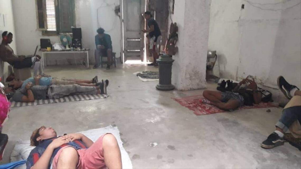 Interior de la sede del Movimiento San Isidro en La Habana.