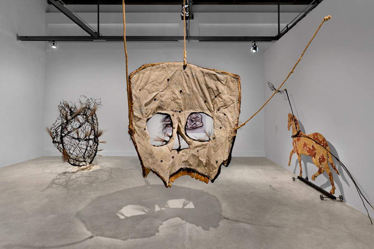 “Juan Francisco Elso: Por América”, una extraordinaria retrospectiva de la breve pero significativa carrera del fallecido artista cubano, expuesta en MOCA North Miami hasta el 17 de marzo de 2024. 