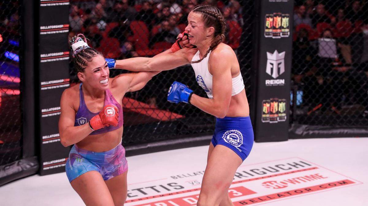 Valerie Loureda (i) volvió a encarrilarse en la senda de la victora en la cartelera Bellator 271 que tuvo lugar en el Seminole Hotel y Casino de Fort Lauderdale con una decisión dividida sobre Taylor Turner.