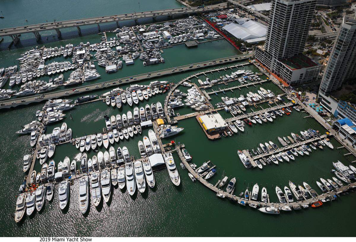 Llega la 32ª edición anual del Miami Yacht Show, del 13 al 17 de febrero en One Herald Plaza. Es también conocido como el principal evento de yates de lujo de Magic City, que exhibe más de 400 yates extraordinarios.