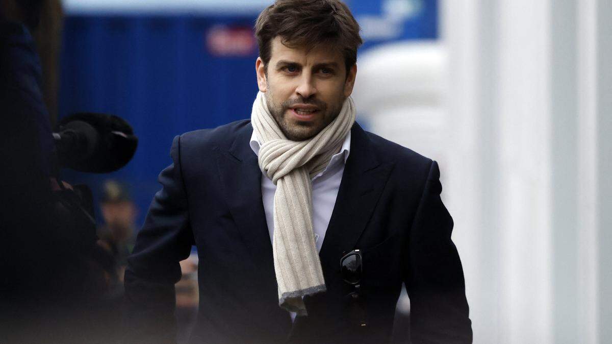 Former Spanish footballer Gerard Pique arrives to testify at a court in Majadahonda on March 14, 2025. The former Spanish footballer Gerard Pique has been summoned to testify today by the judge as an indicted suspect in a corruption case related to the relocation contract of the Spanish Super Cup to Saudi Arabi (Photo by OSCAR DEL POZO / AFP) (Photo by OSCAR DEL POZO/AFP via Getty Images)