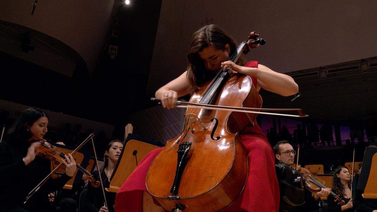 La cellista Alisa Weilerstein y la New World Symphony.