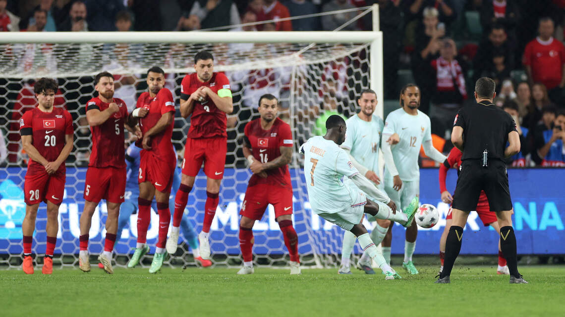 Dembélé toma el mando de la selección de Francia en plena batalla con Mbappé por el Balón de Oro