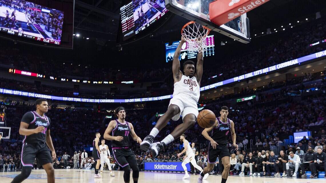 El Heat se enfría en el último cuarto y pierde el invicto en casa ante los Cavaliers