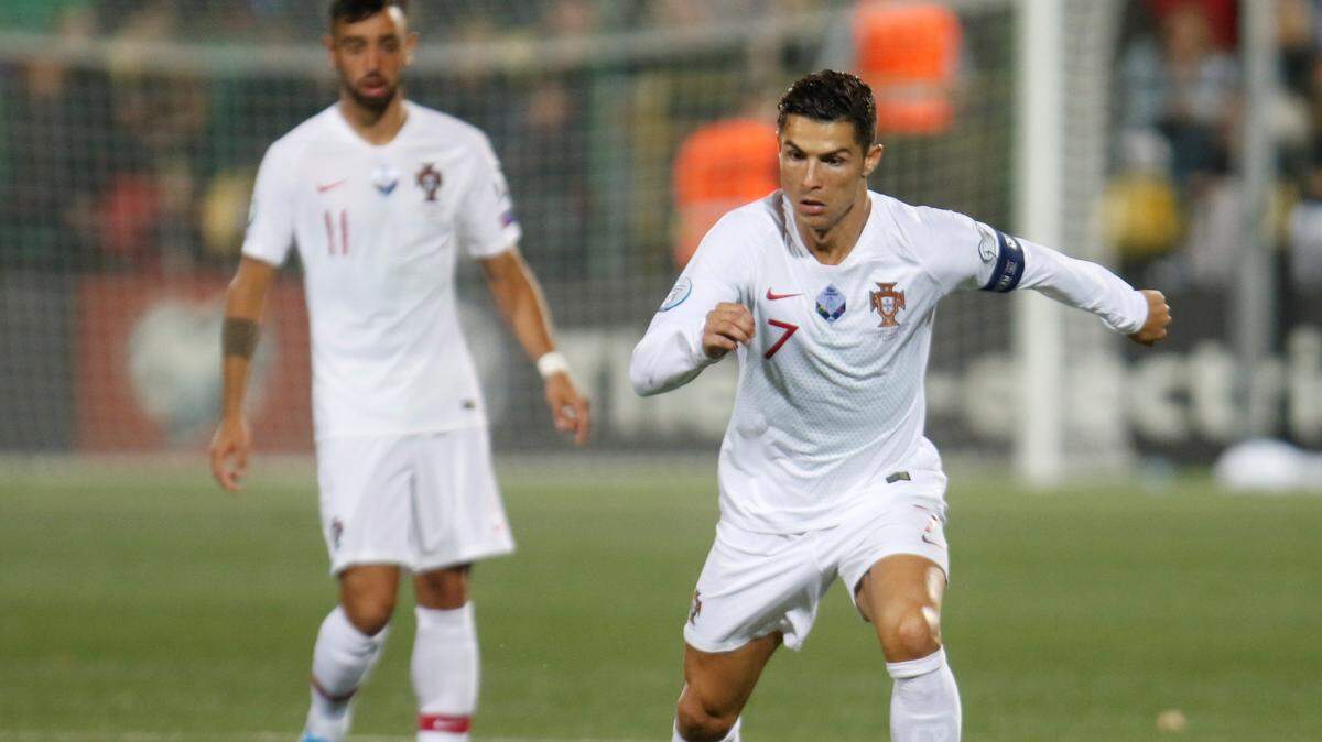 Cristiano Ronaldo anotó cuatro goles en el triunfo de Portugal 5-1 ante Lituania, el 10 de septiembre de 2019, en las eliminatorias de la Eurocopa.