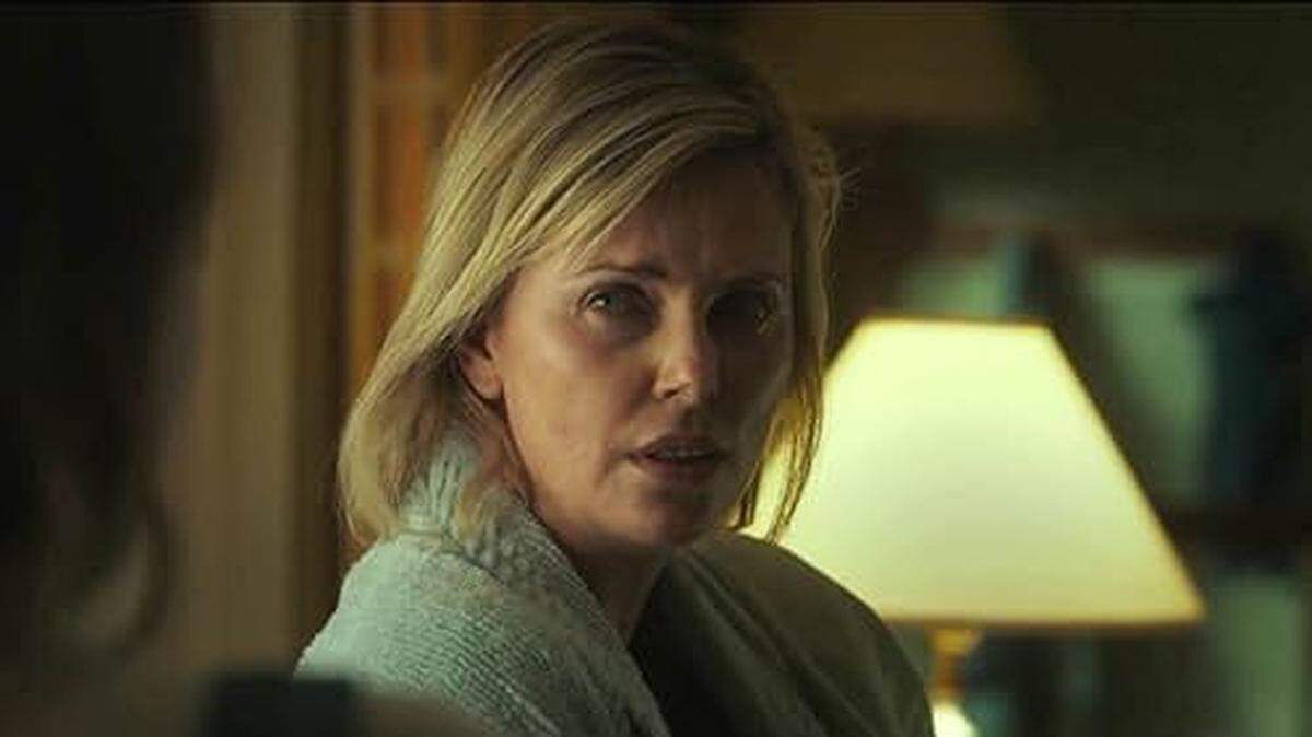 En O Cinema Miami Beach se presenta el filme ‘Tully’ (2018) de Jason Reitman con las actuaciones de Charlize Theron y Mackenzie Davis.