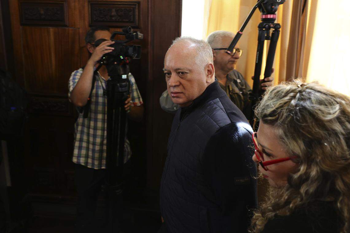 El Ministro de Relaciones Interiores, Justicia y Paz, Diosdado Cabello, asiste a la sesión inaugural del período legislativo constitucional 2026-2031 en el Palacio Federal Legislativo, el lunes 5 de enero de 2026 en Caracas, Venezuela.