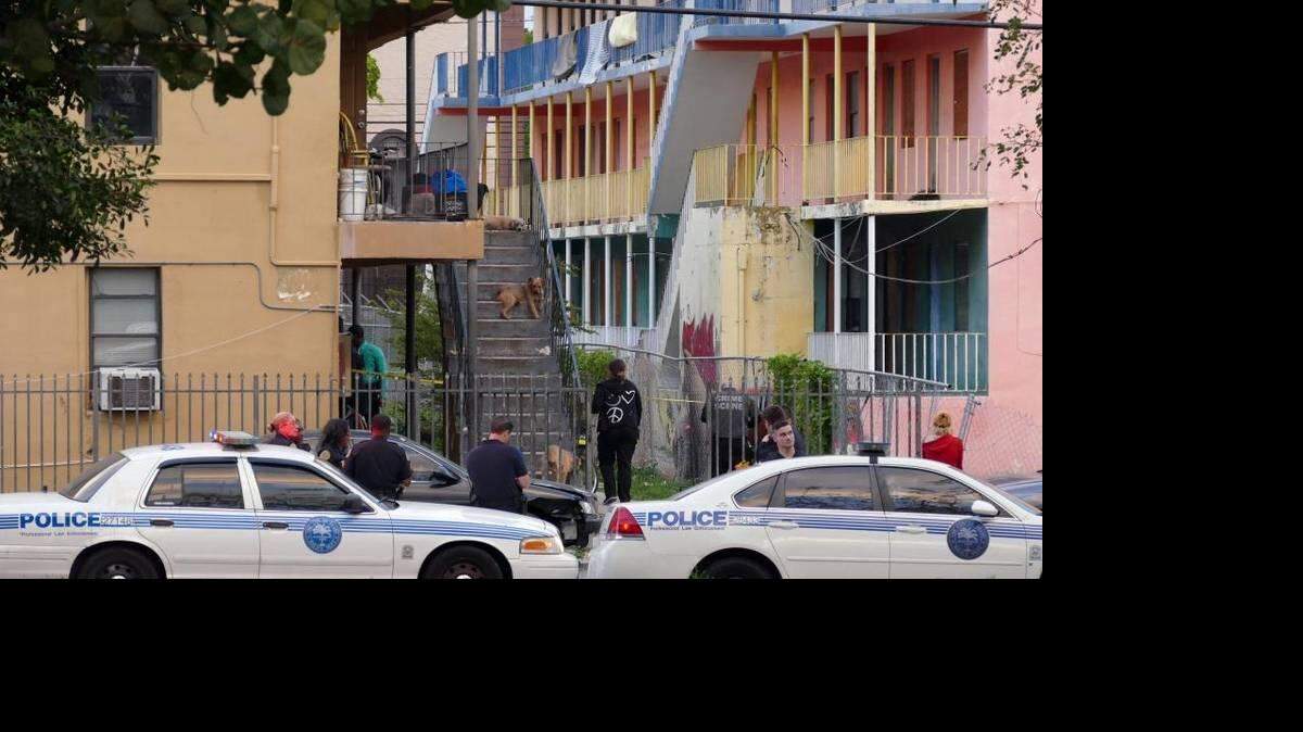 Un tiroteo dejó dos personas heridas en Overtown la madrugada del martes. Walter Michot-Miami Herald