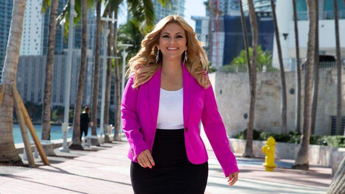 La experta financiera Alexandra Ramírez es organizadora y conferencista de ExpoFinanzas Mujer, que ofrece una exposición sobre recursos fiancieros y de negocios y conferencias el 3 de agosto en FIU.