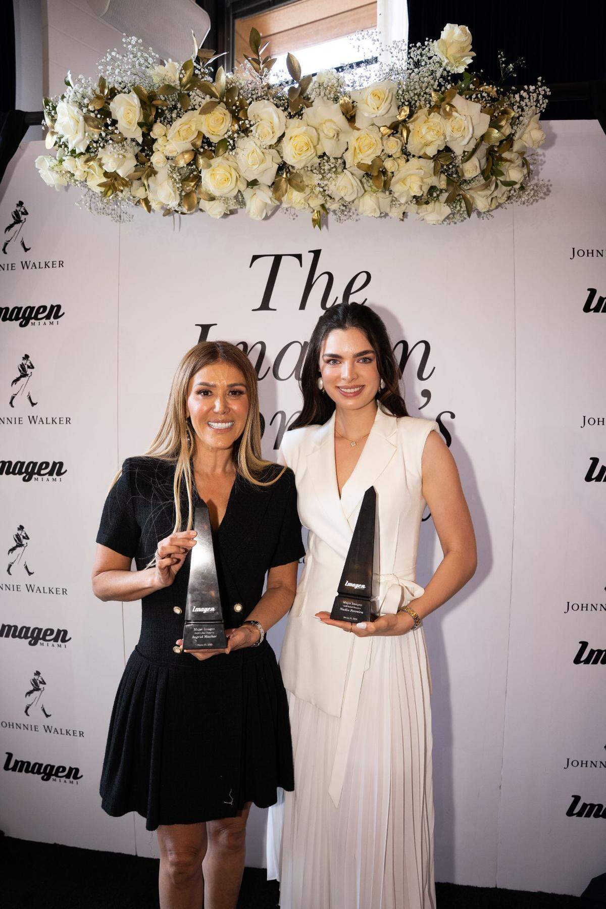 La nutricionista e influencer colombiana Ingrid Macher y Nadia Ferreira, finalista en Miss Universo 2021, recibieron el premio Mujer Imagen, que reconoce la labor y el impacto de mujeres empresarias y filántropas de Miami, el 27 de marzo en el brunch Imagen Women, en el restaurante Seaspice.