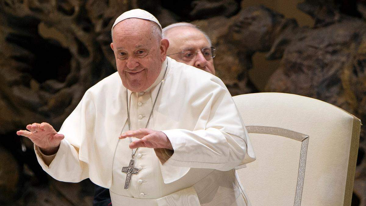 El papa Francisco dijo el domingo que, si puede, visitará su natal Argentina en el segundo semestre de 2024, un viaje que lo llevaría a la nación sudamericana por primera vez en sus casi 11 años de papado y mientras sus compatriotas sufren económicamente.