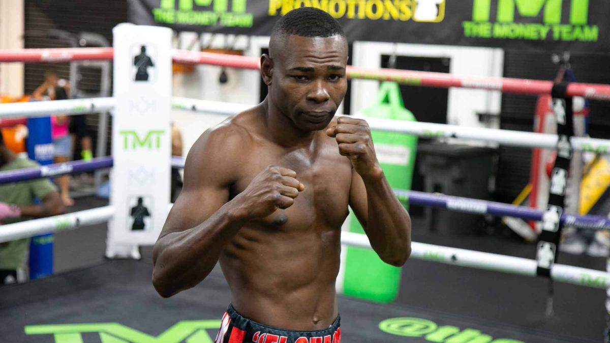 Foto de archivo. Guiillermo Rigondeaux está de vuelta. El veterano peleador cubano romperá un largo período de inactividad y regresará al cuadrilátero el próximo 24 de febrero en una velada de Warriors Boxing que tendrá lugar en el Hialeah Park and Casino, convertido ya en una casa fuerte para el pugilismo en Miami.