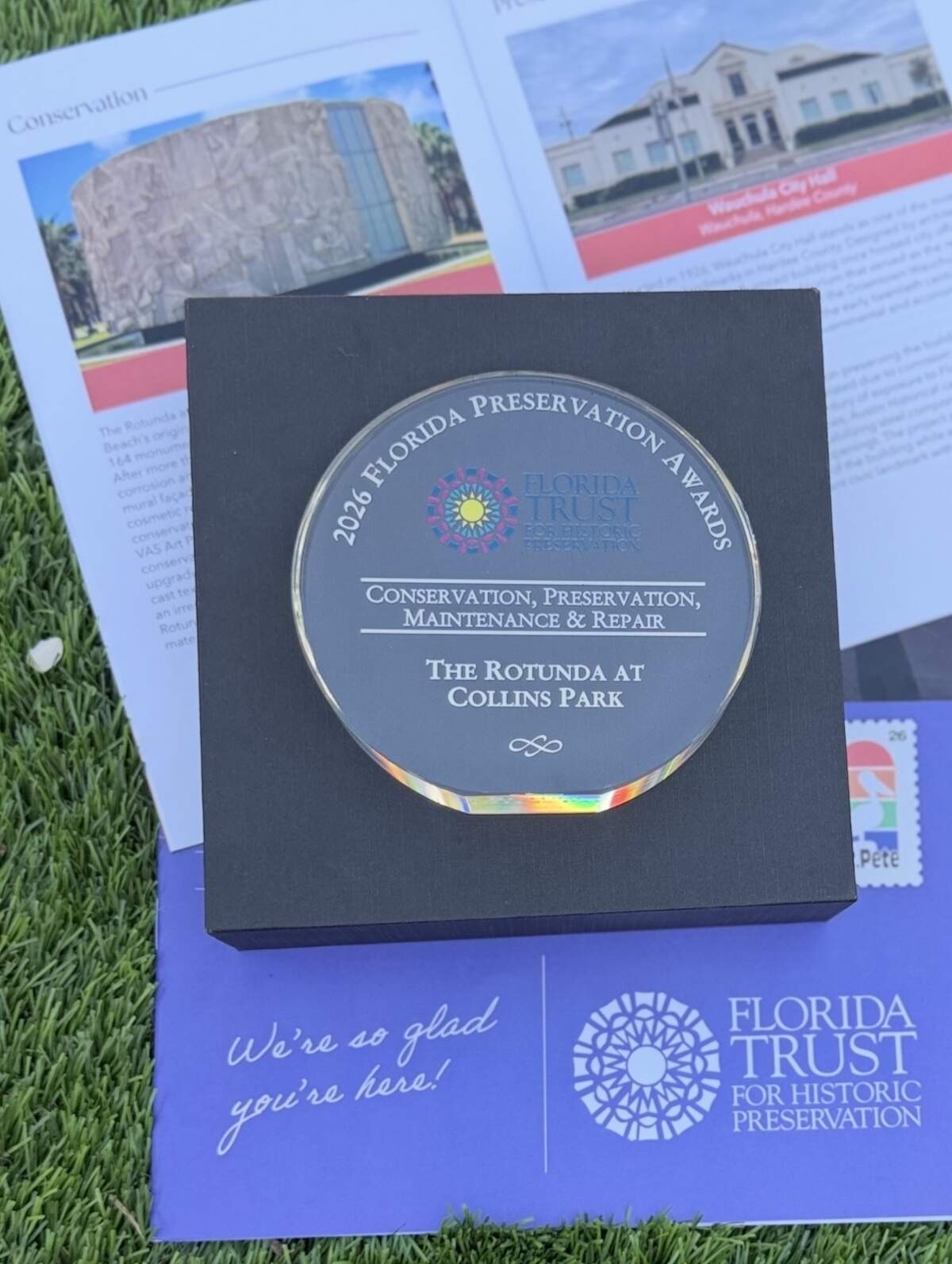 Premio de Preservación de Florida a The Rotunda at Collins Park, en la categoría de Conservación, Preservación, Mantenimiento y Reparación, otorgado por el Florida Trust for Historic Preservation, y recibido por VAS Art Production y la Ciudad de Miami Beach.