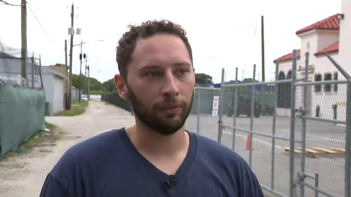 Mujer de 63 años sufre graves heridas tras ser atacada por dos perros en Homestead