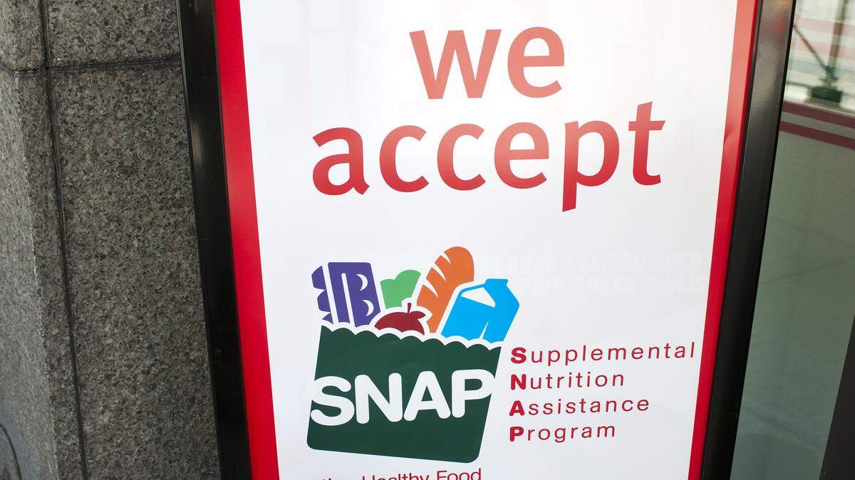 Comenzando este sábado el programa de subsidios alimentarios, del que dependen más de 40 millones de estadounidenses, se encuentra sin fondos debido al cierre del Gobierno Federal y con su futuro inmediato en el aire.