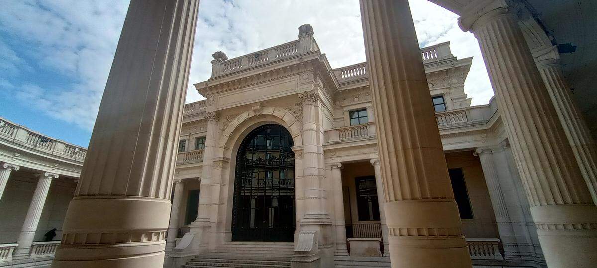 Pallais Galliera, Museo de la Moda de París. Con exposiciones siempre interesantes, albergará hasta 2025 una colección relacionadas con la ropa deportiva.
