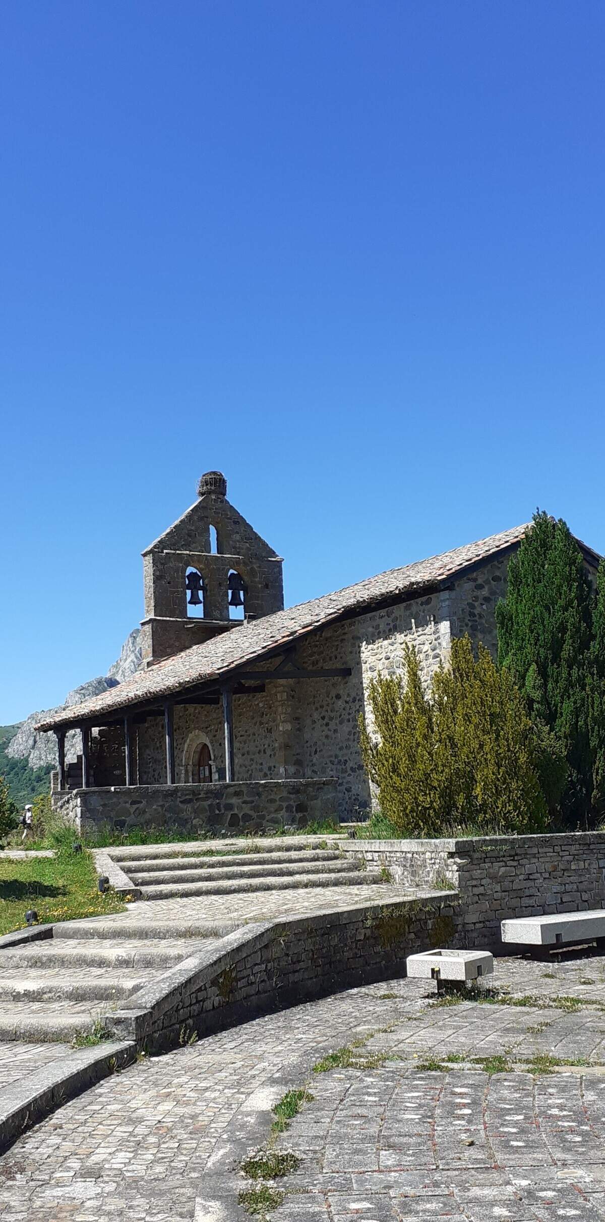 Iglesia de Nuestra Señora del Rosario, en Riaño.