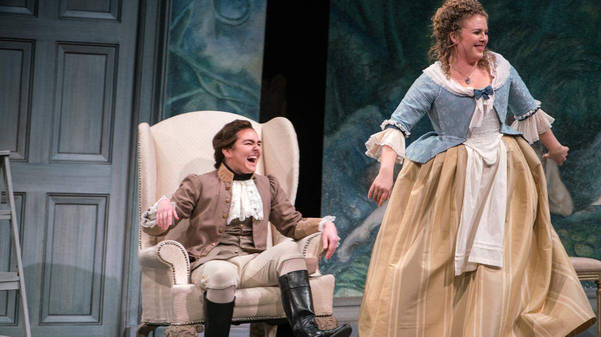 En el rol titular, el bajo/barítono Calvin Griffin, con la soprano Elena Galván en el de Susanna.